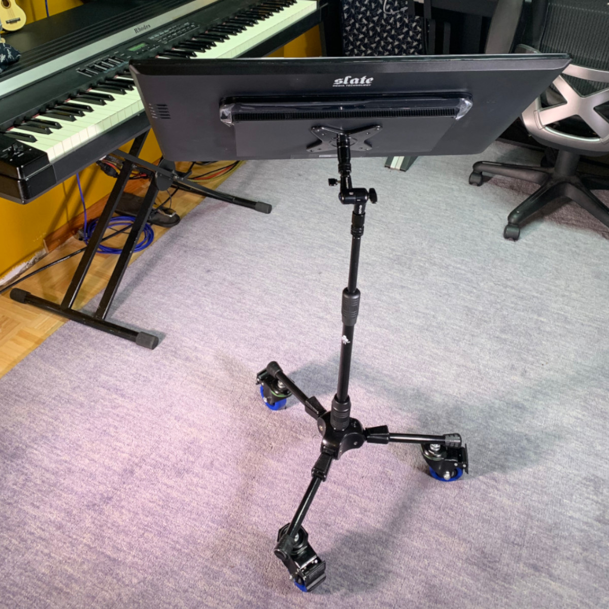 IO-LCK – IO-Equipped Locking Swivel