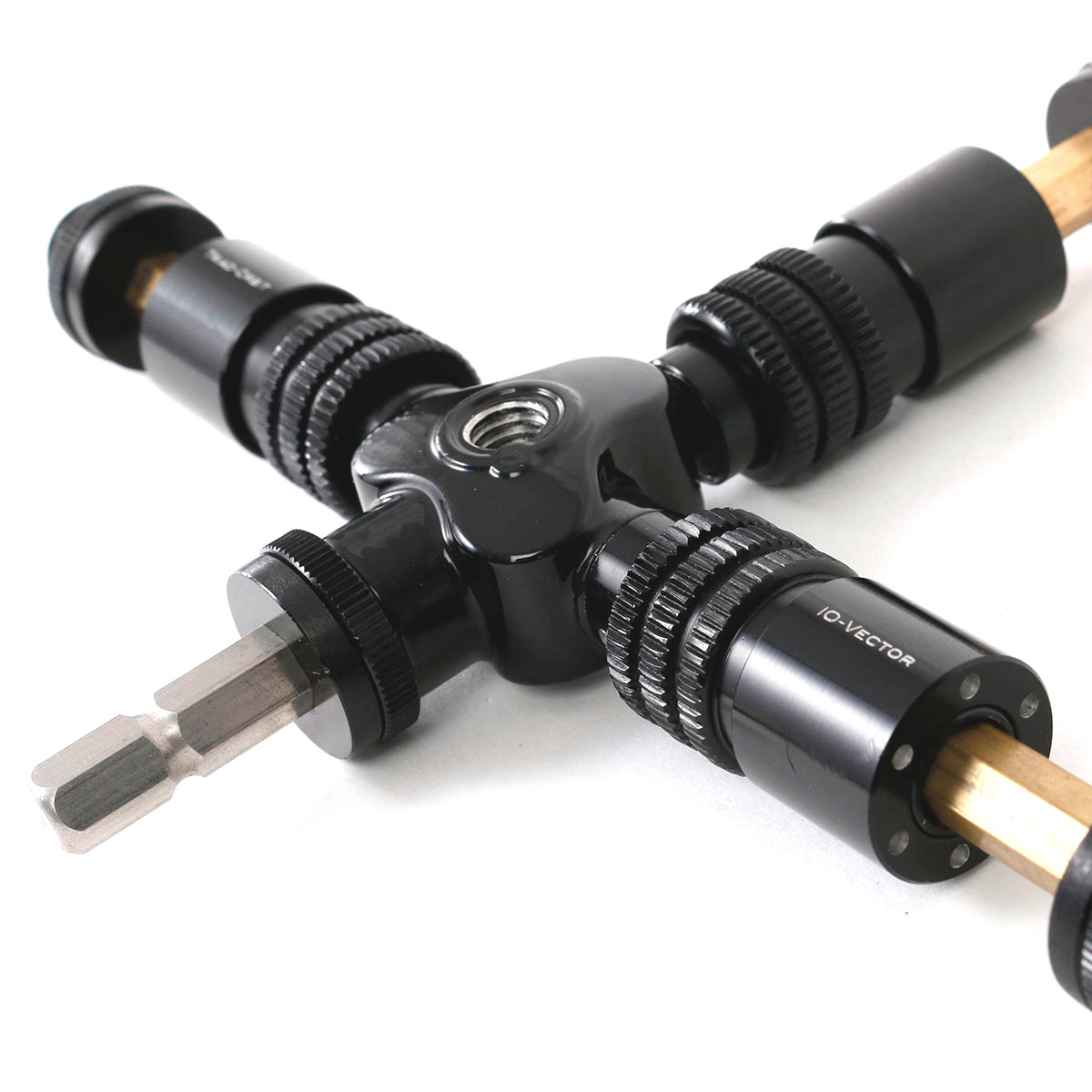 IO-Vector – IO-Equipped Utility Bar