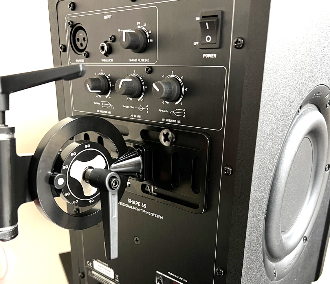 SM-UM1 – Universal Speaker Mounting System