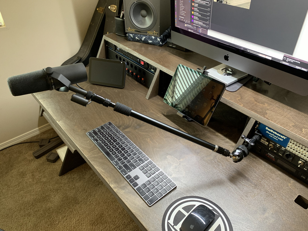 IO-RCK – Rack Mountable IO-Equipped Mount